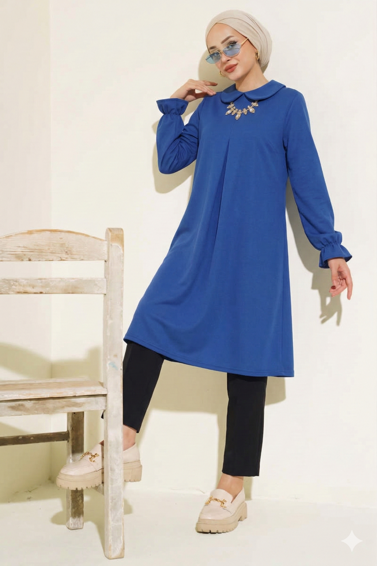 Blue Elegant Plus Size Log Tunic with Ruffle Cuff Long Sleeve