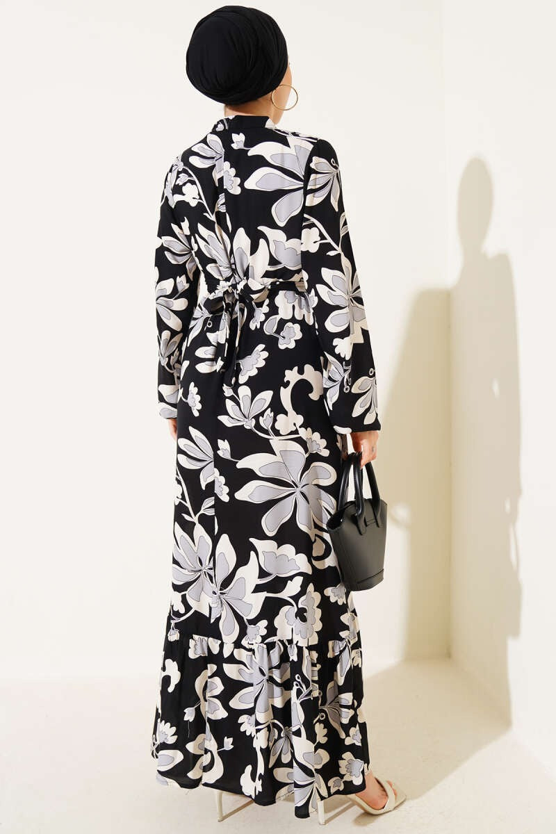 Black & White Floral Print Ruffled Dress