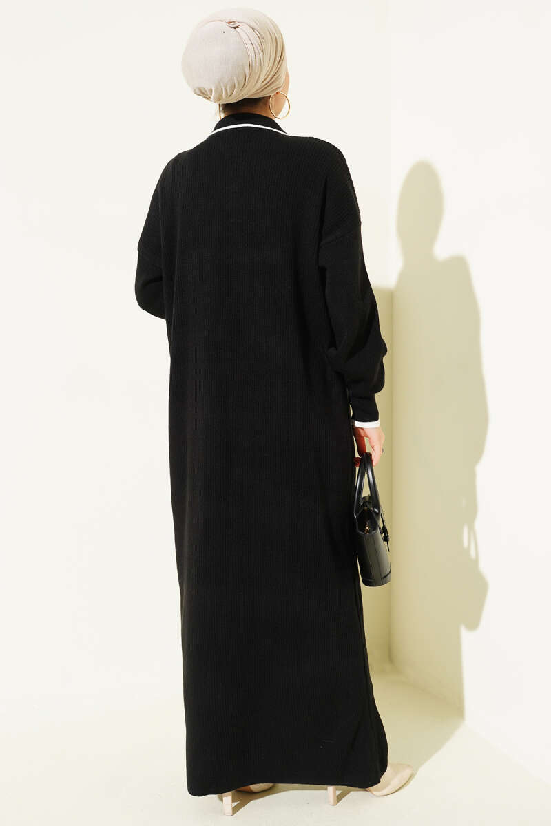 Black and White Shirt Collar Buttoned Knit Dress