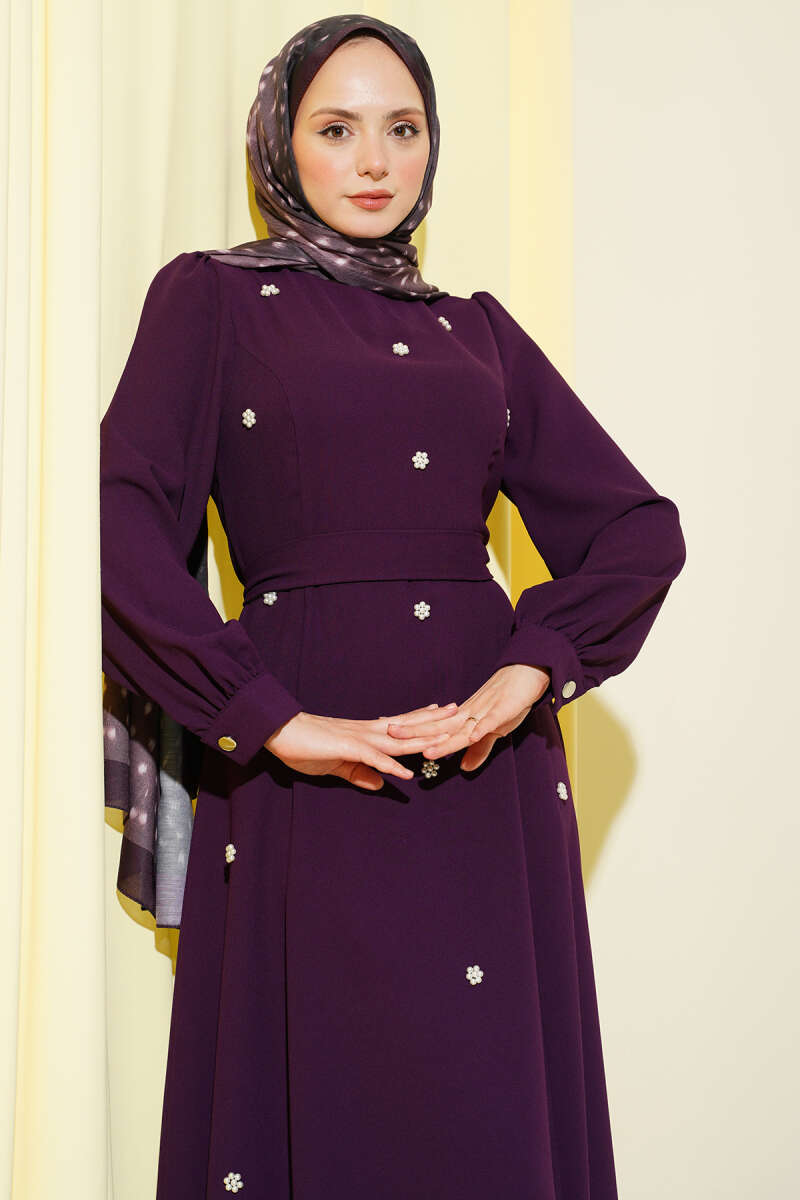 Premium Quality Purple Dress with Pearl Flowers (Copy)